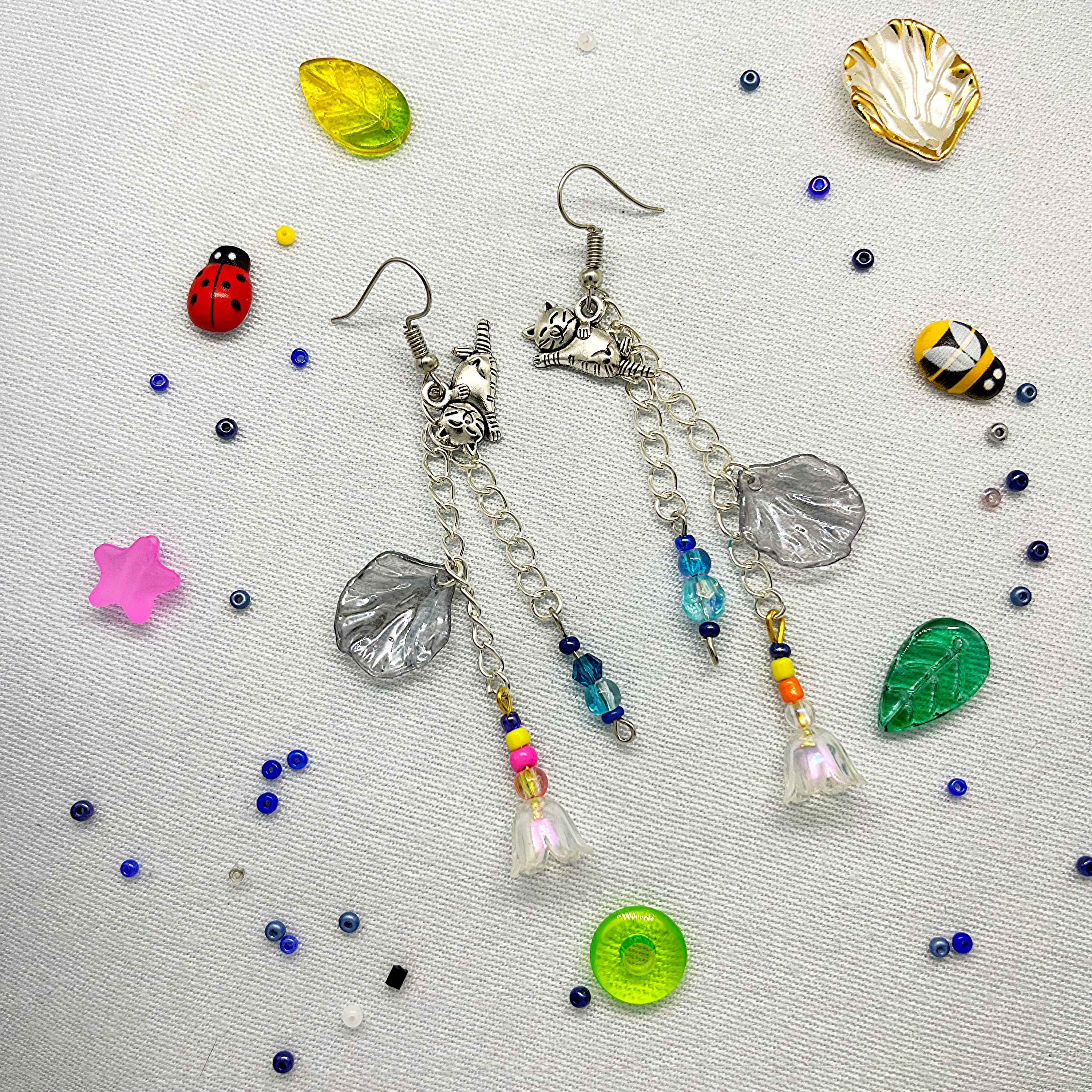 no:209 Earrings, Made by Djongi