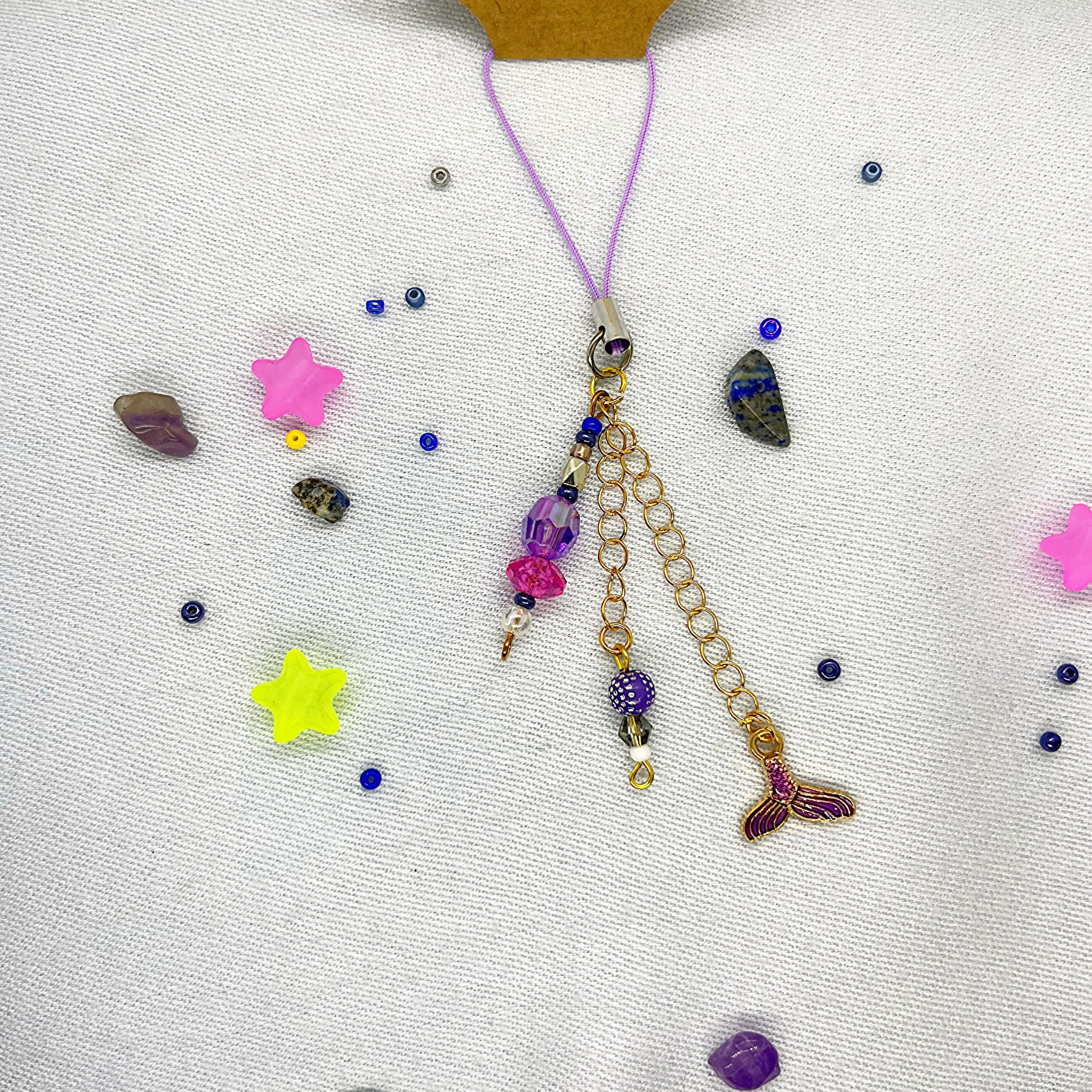 no:313 Charm, Made by Djongi