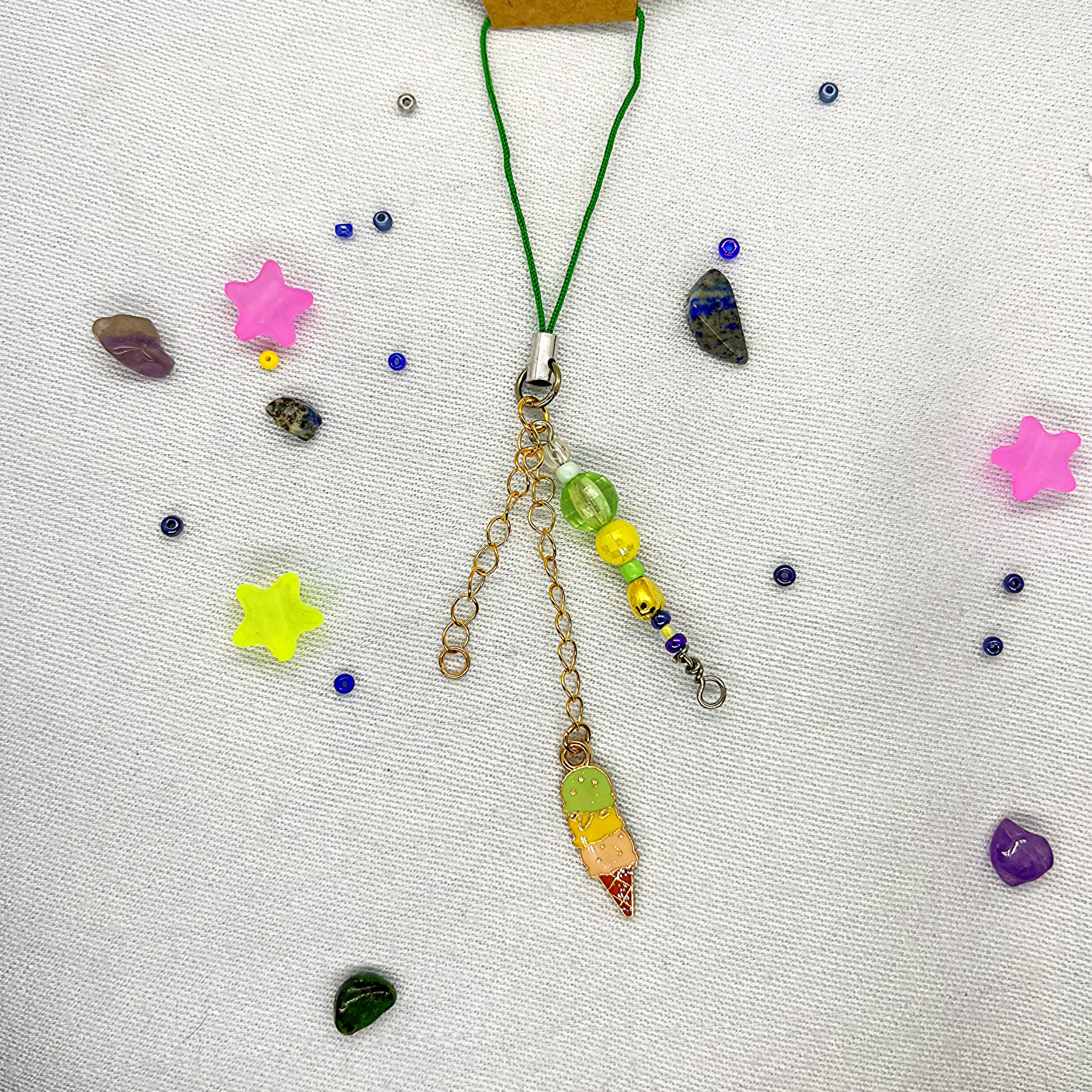 no:315 Charm, Made by Djongi
