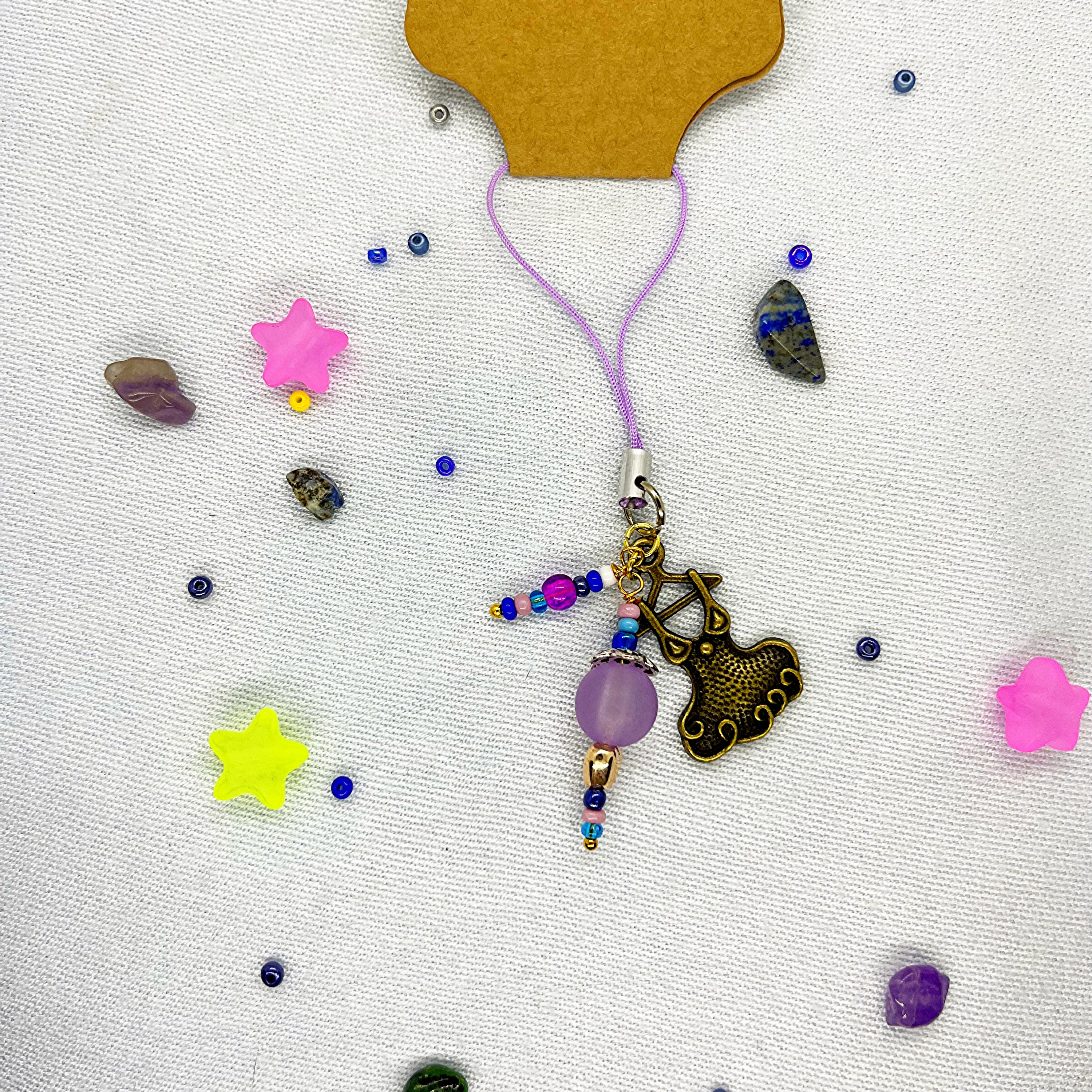 no:325 Charm, Made by Djongi