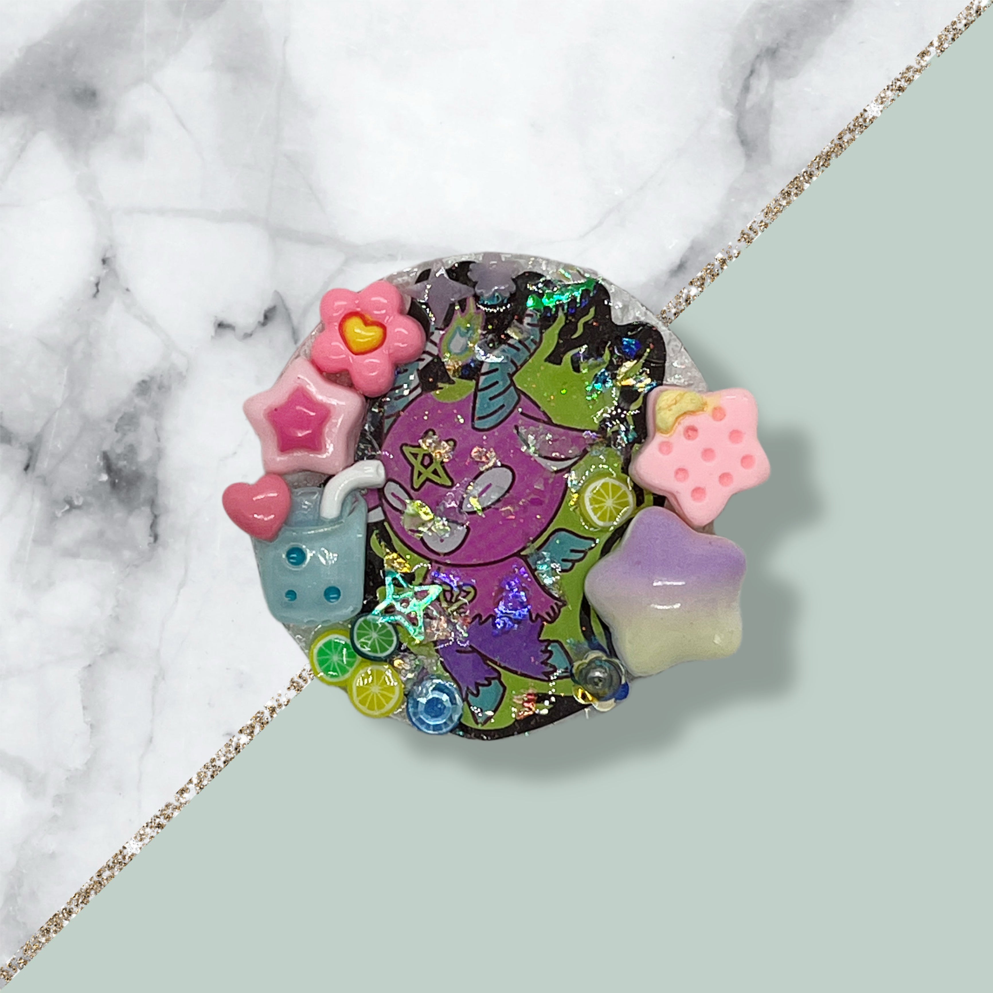 no:713 Resin magnet, Made by Djongi