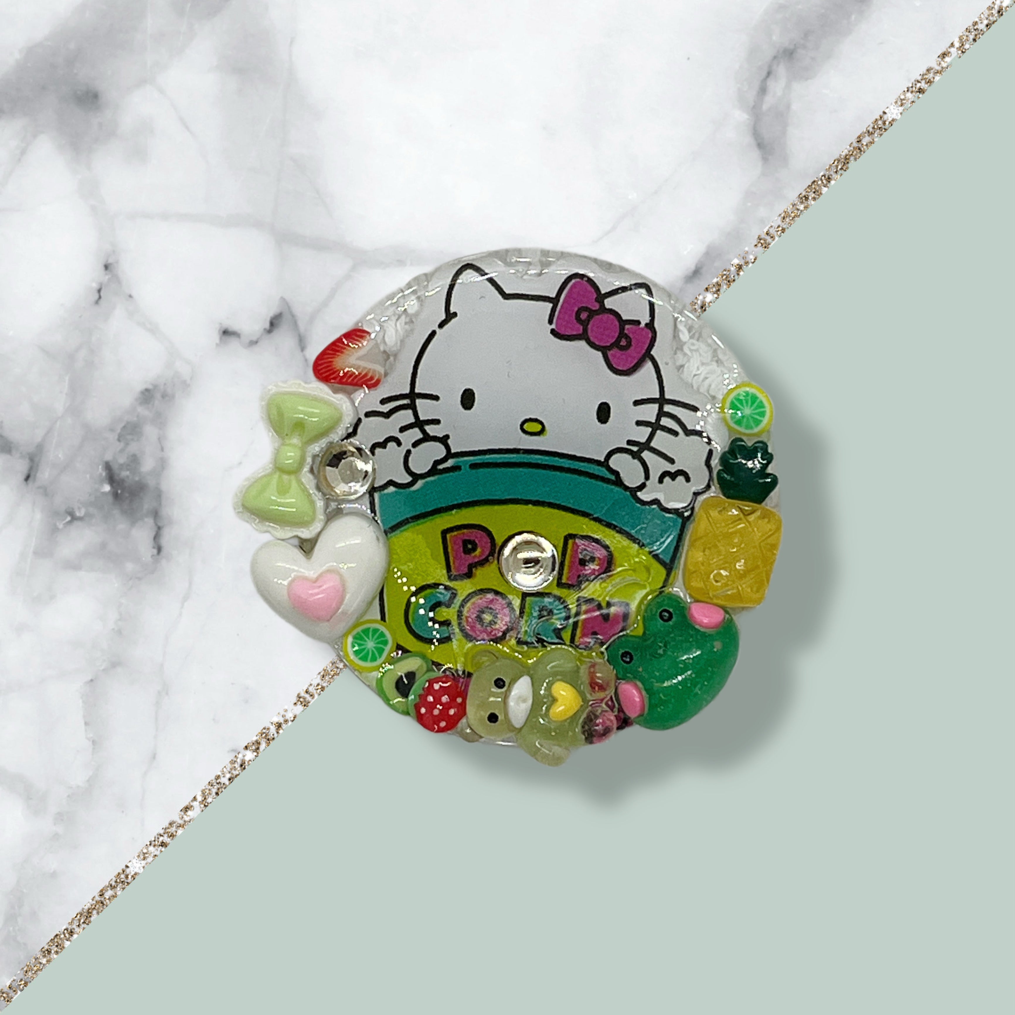 no:718 Resin magnet, Made by Djongi