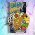 no:825 Resin pin брошка, Made by Djongi