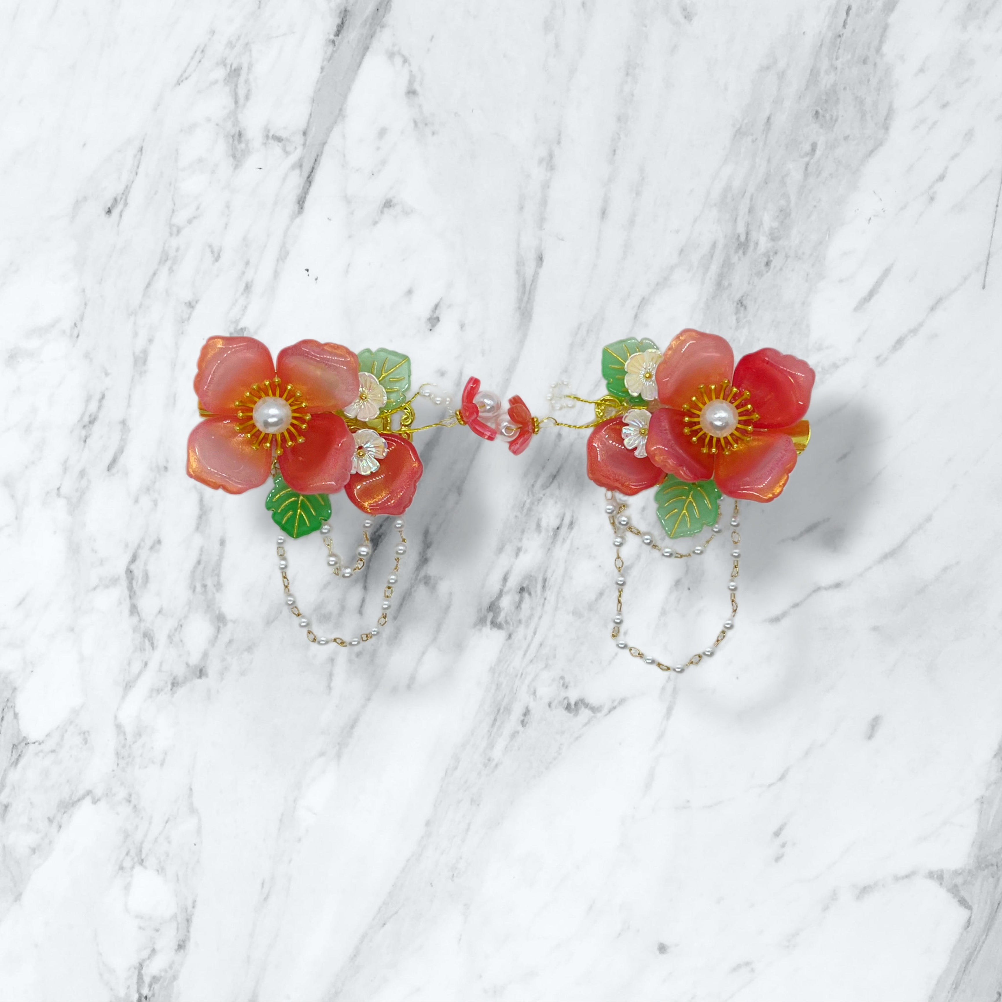 Red flowers chain Clips set, Tiny Things