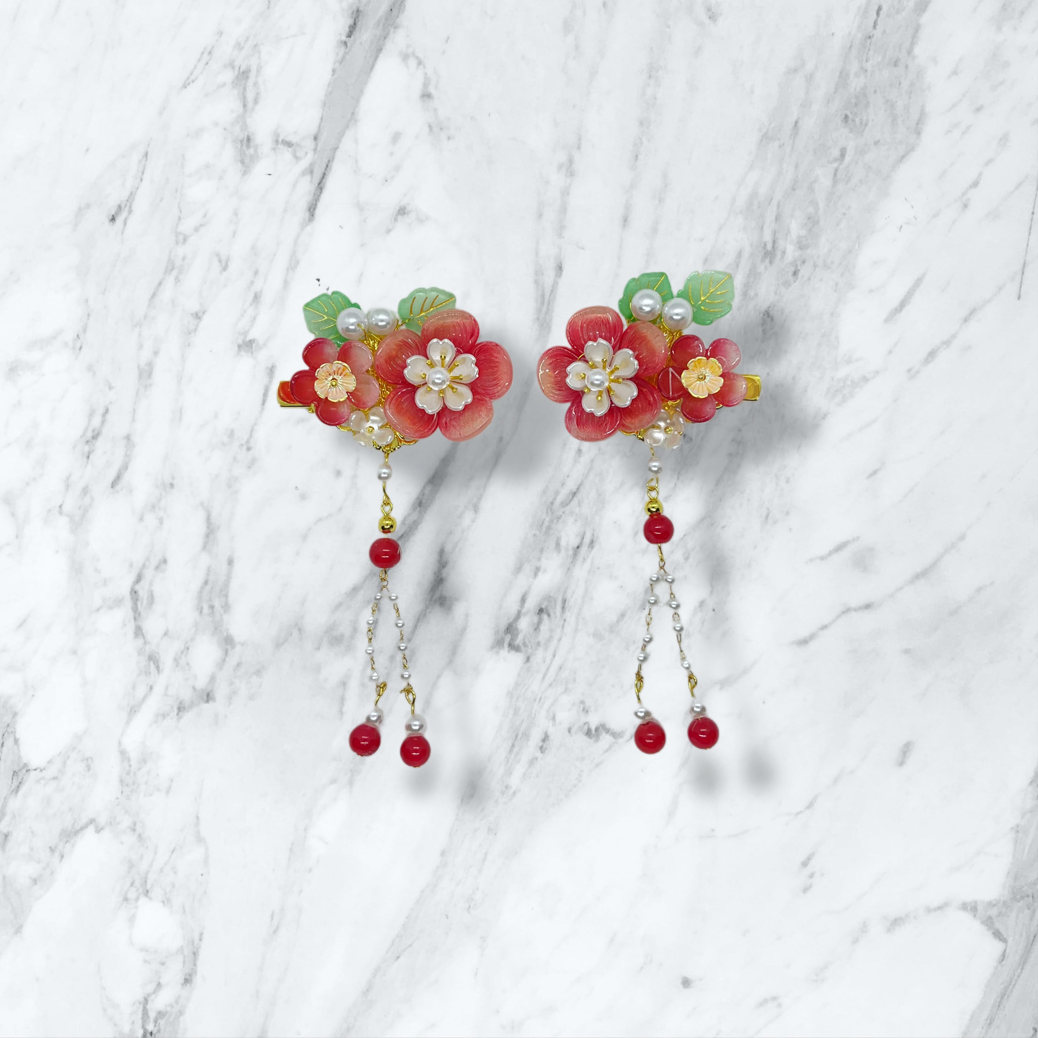 Red flowers dots Clips set, Tiny Things