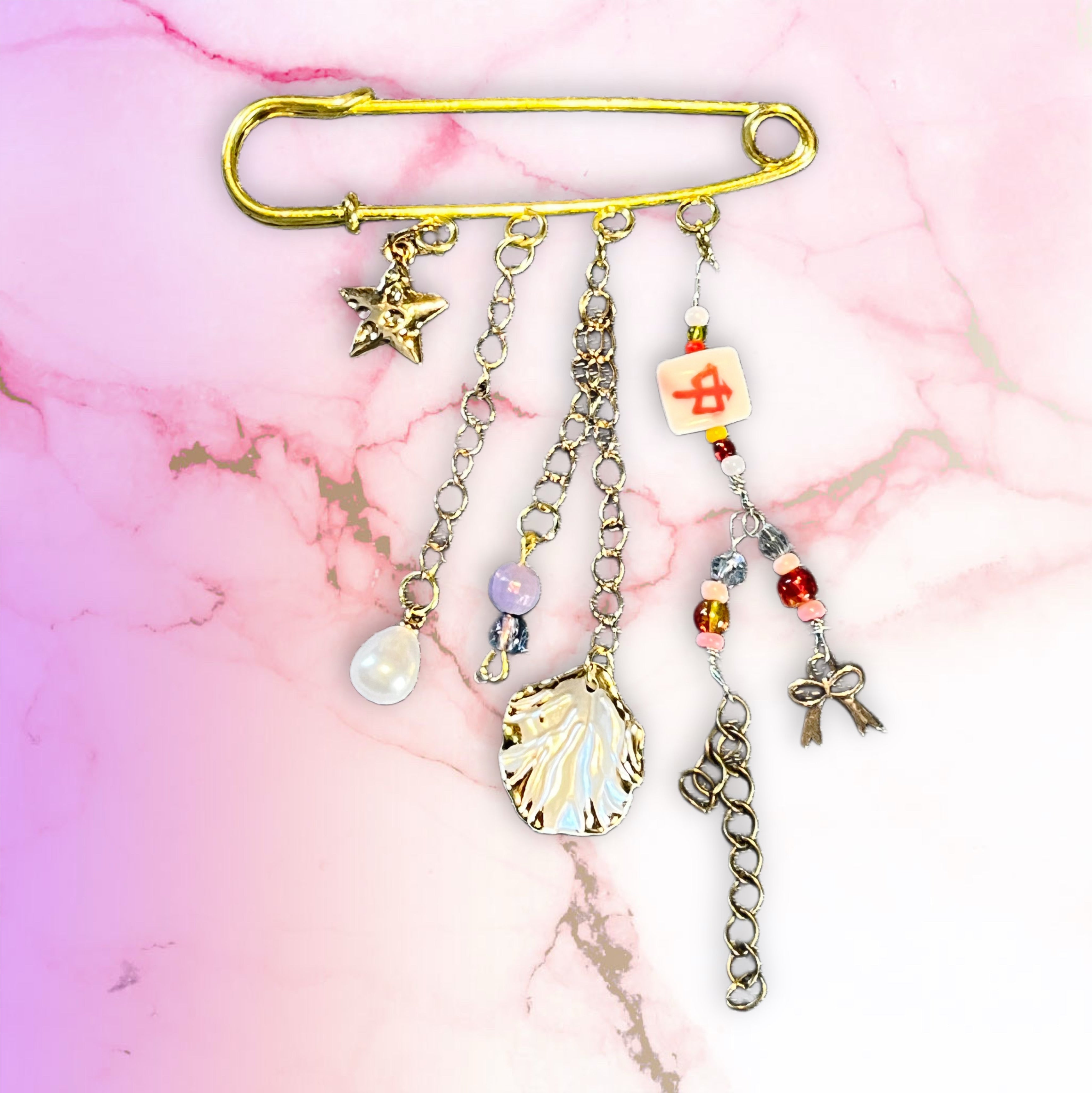 Shell Star Clothes pin, Made by Djongi
